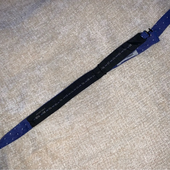 Mill City Fineries chambray blue pindot adjustable bow tie - Picture 3 of 3